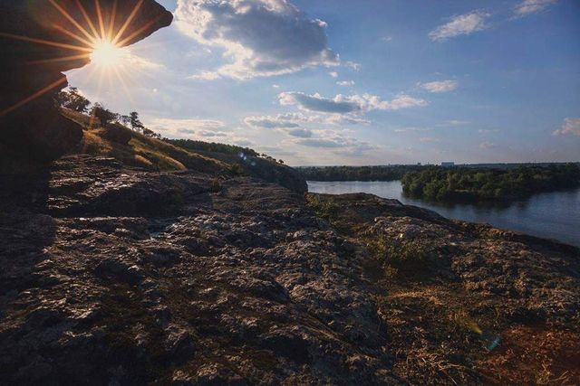 Мальовнича природа Хортиці в яскравих пейзажах - фото 287877