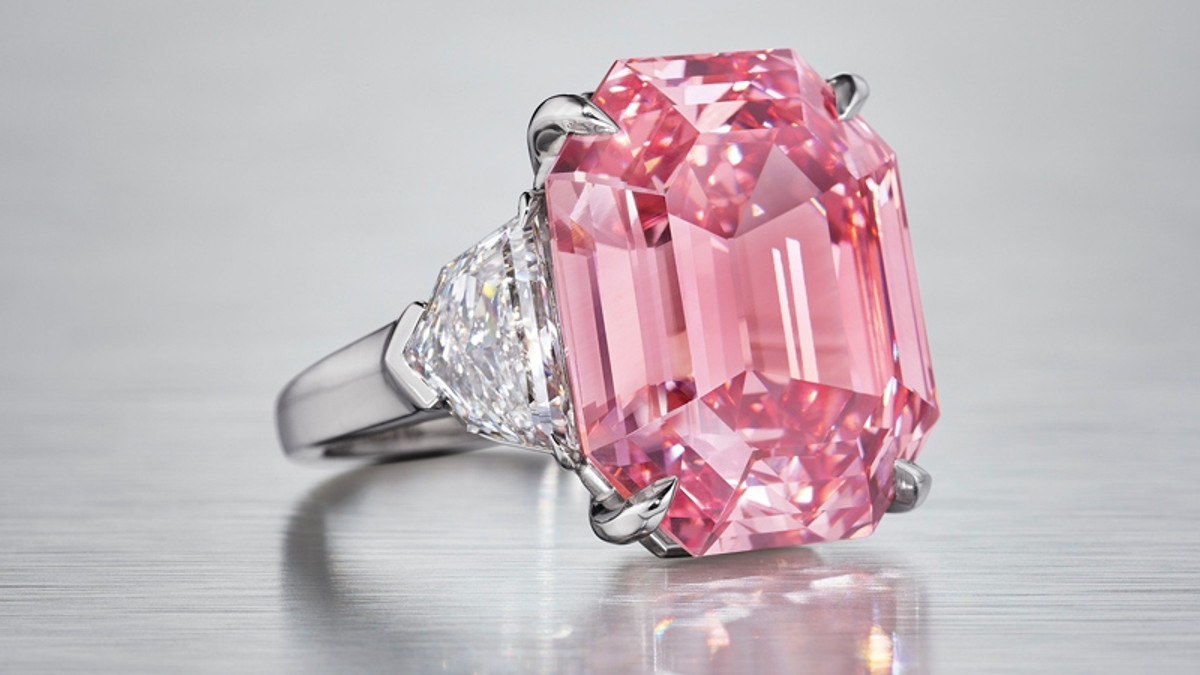 Рожевий діамант купив ювелірний будинок - фото 1