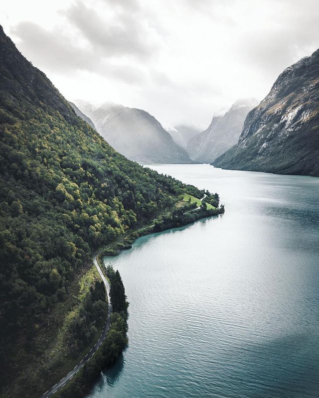 Шведський фотограф показує атмосферну красу світу - фото 288602