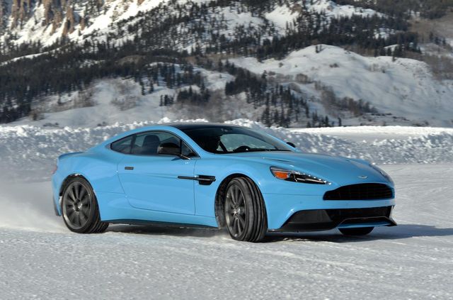 Aston Martin Vanquish - фото 292517