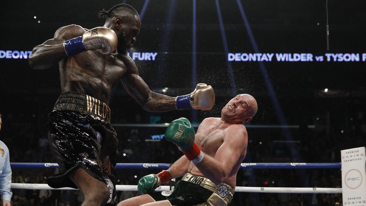 Відео бою Вайлдер – Ф'юрі - фото 1