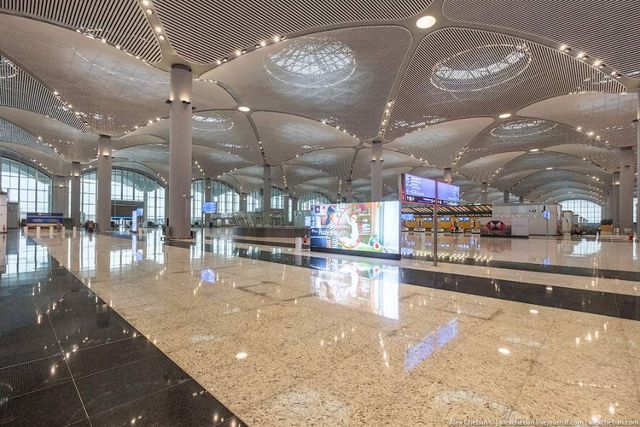 Так виглядає найбільший аеропорт в світі - фото 292775