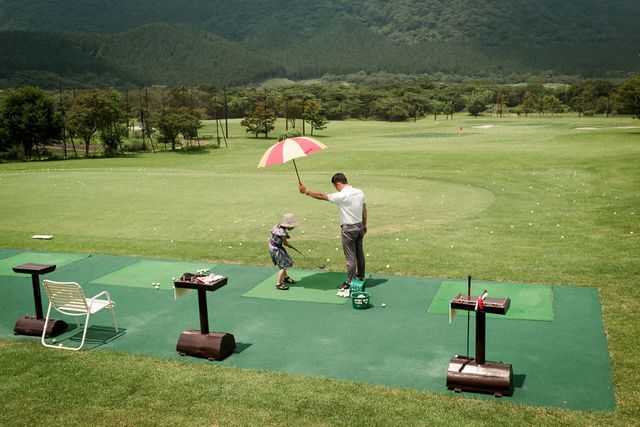 Незвичайні моменти щоденного життя в Японії: яскраві фото - фото 292820