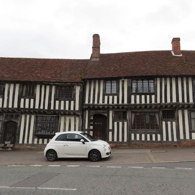 Перфекціоністи б плакали: як виглядає криве селище в Англії - фото 292956