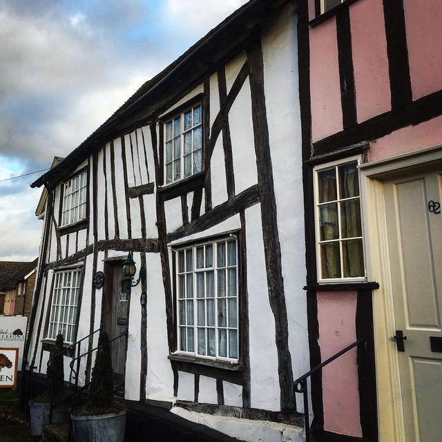 Перфекціоністи б плакали: як виглядає криве селище в Англії - фото 292957