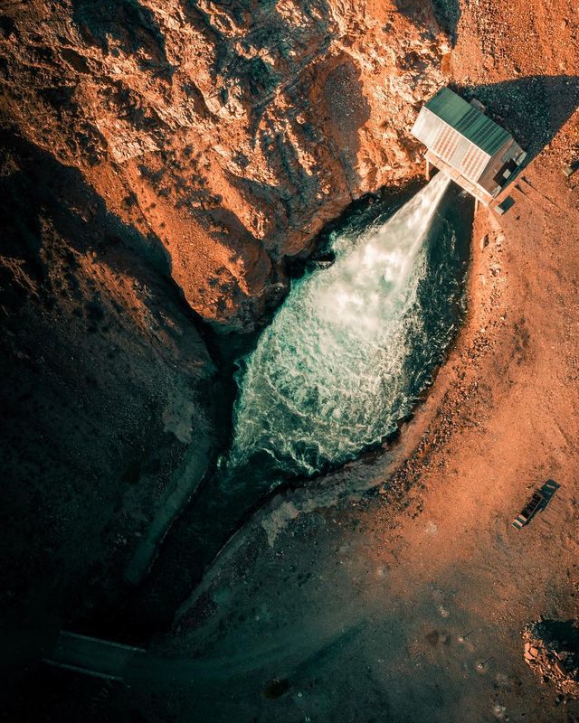 Пейзажі світу з висоти пташиного польоту: ефектні фото - фото 293385