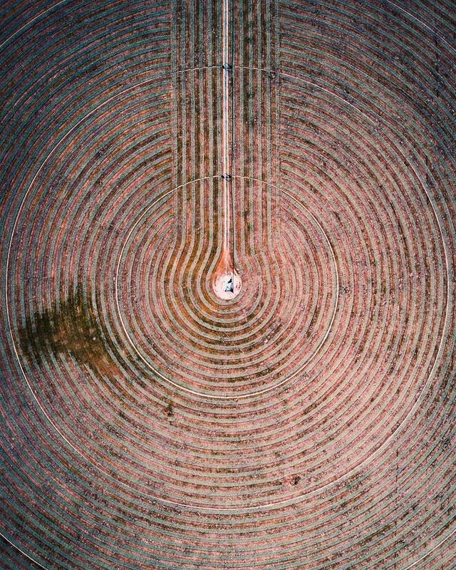 Пейзажі світу з висоти пташиного польоту: ефектні фото - фото 293386