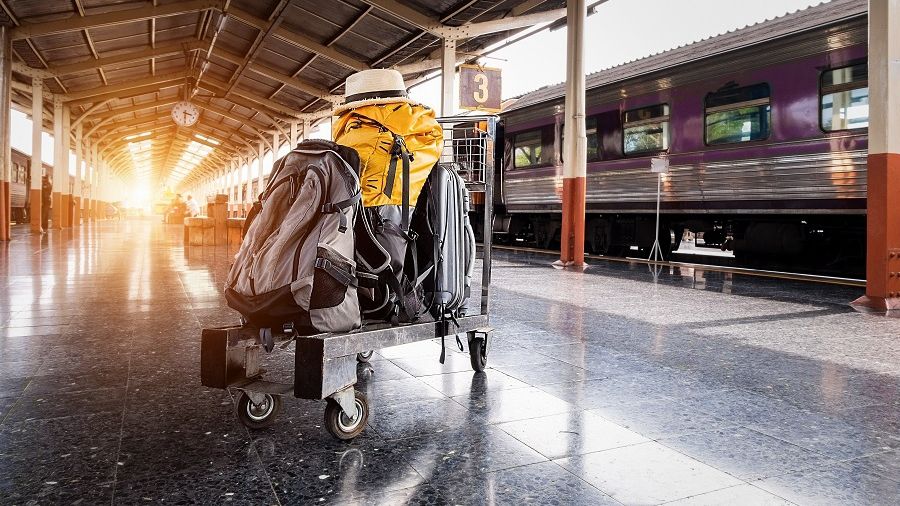 Як упакувати всі речі в ручну поклажу: корисне відео