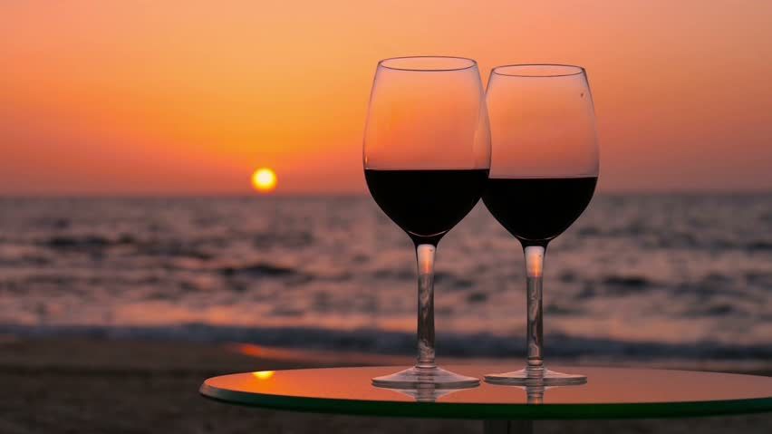 Оригінальні рецепти приготування домашнього вина - фото 1