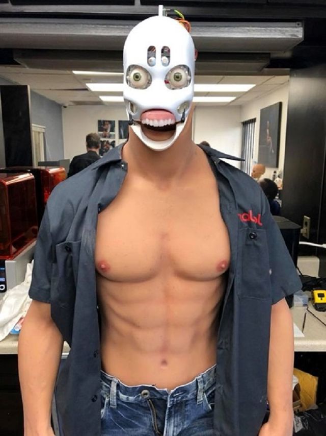 Секс-робот для жінок - фото 293789