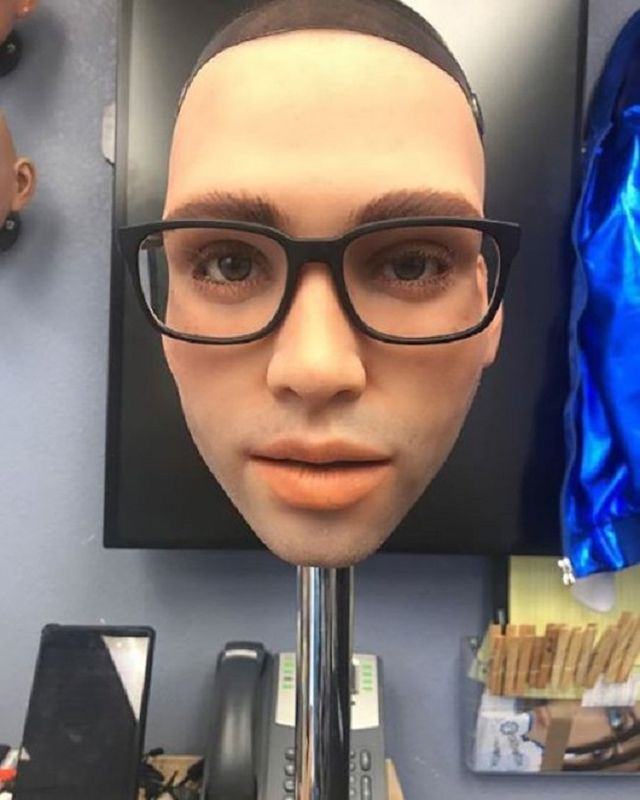 Секс-робот для жінок - фото 293790