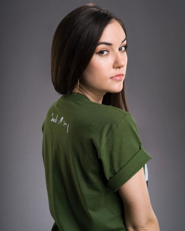 Саша Грей знялася для реклами власного бренду одягу - фото 293813