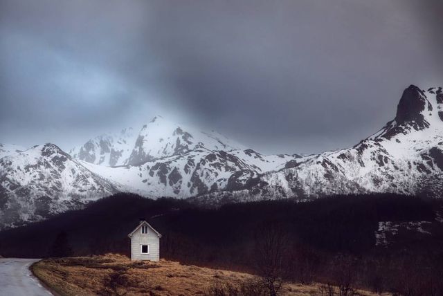 Так виглядає Норвегія за полярним колом: атмосферні знімки - фото 293950