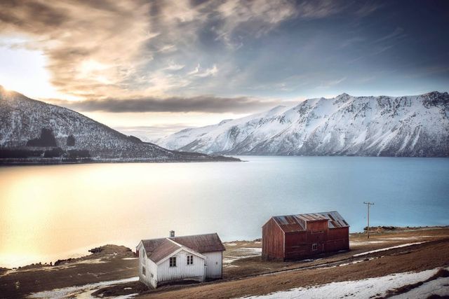 Так виглядає Норвегія за полярним колом: атмосферні знімки - фото 293956