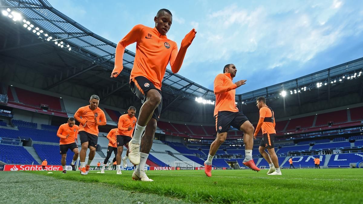 Шахтар – Ліон: киян запрошують на матч рекламою у метро