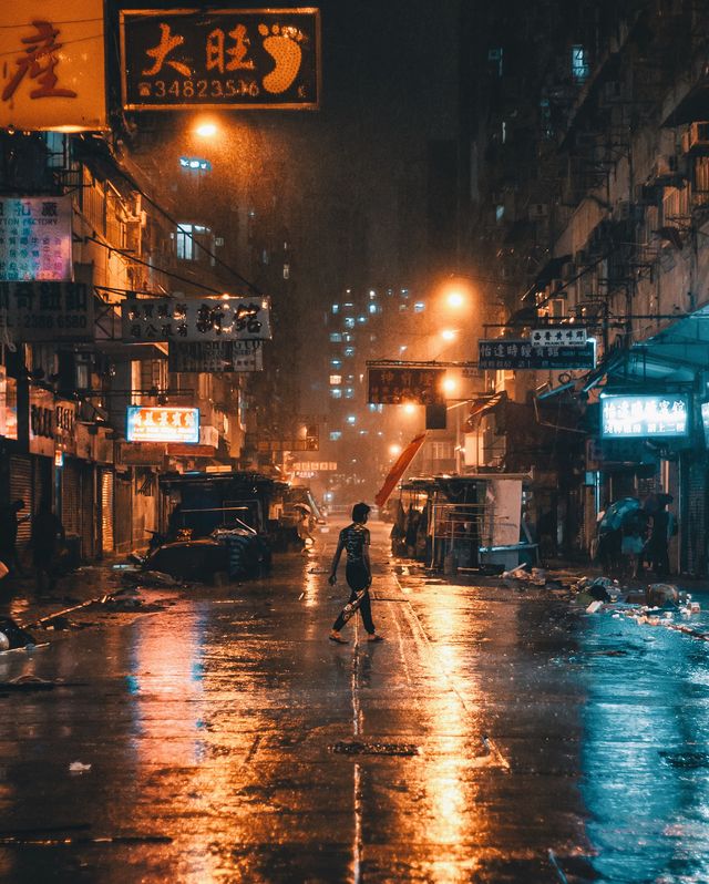 Гонконг у яскравих вуличних фото Дональда Чана - фото 294101