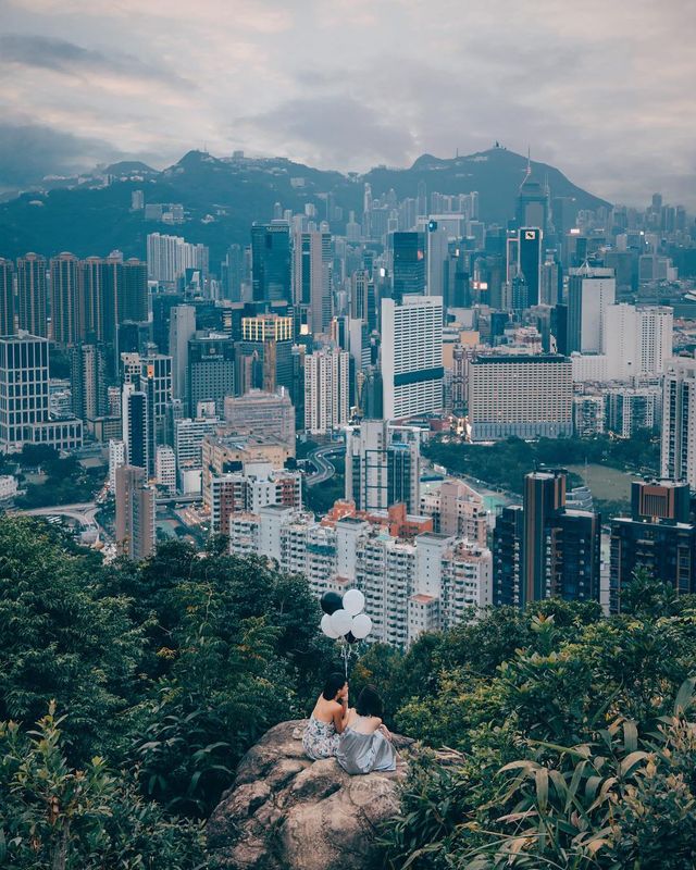 Гонконг у яскравих вуличних фото Дональда Чана - фото 294102