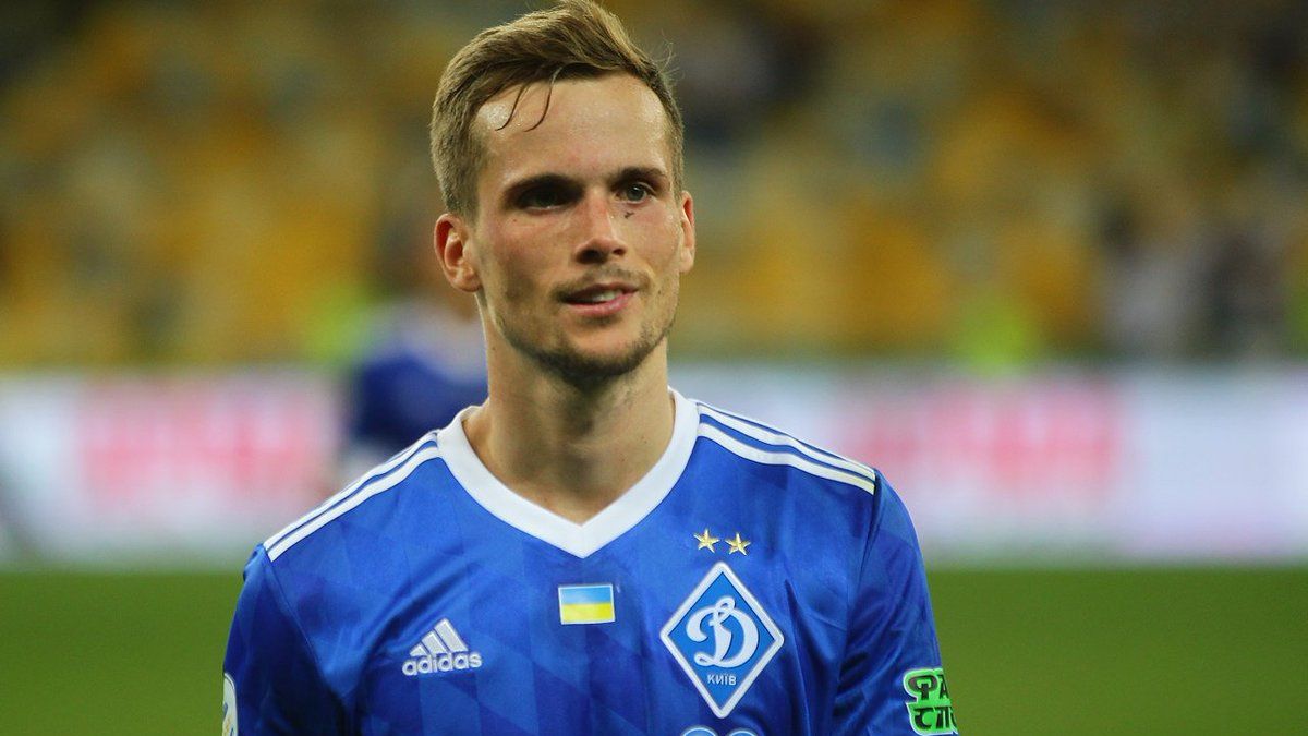 Тільки Назарій Русин говорить українською у Динамо - фото 1