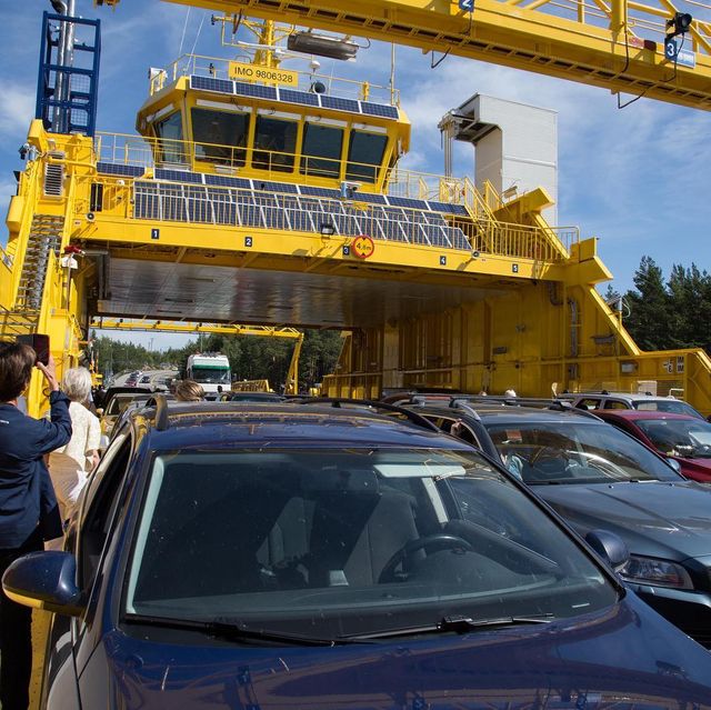 У Фінляндії запустили перший у світі безпілотний пором - фото 294563