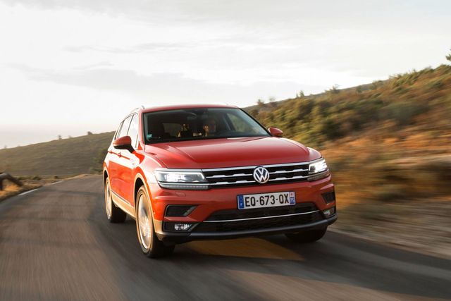 Тестові авто продавали під виглядом нових - фото 294707