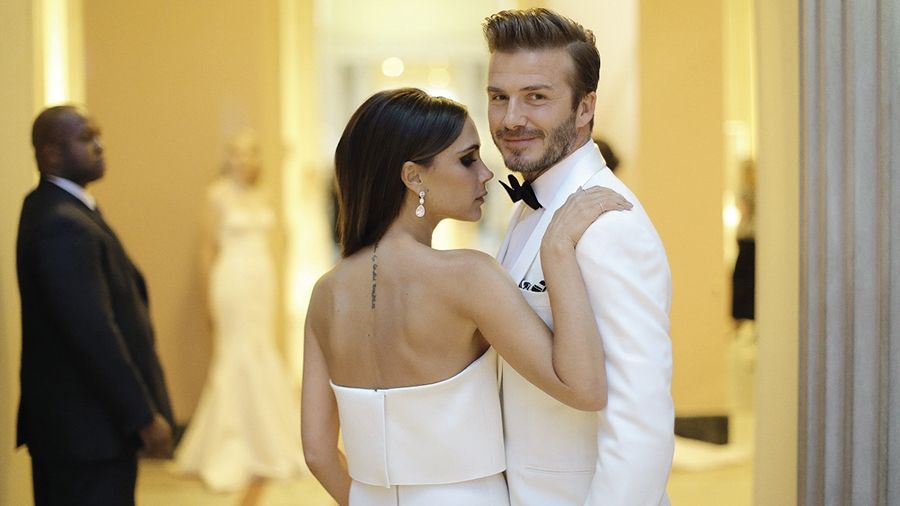 Раніше світська левиця видалила тату "разом назавжди" - фото 1