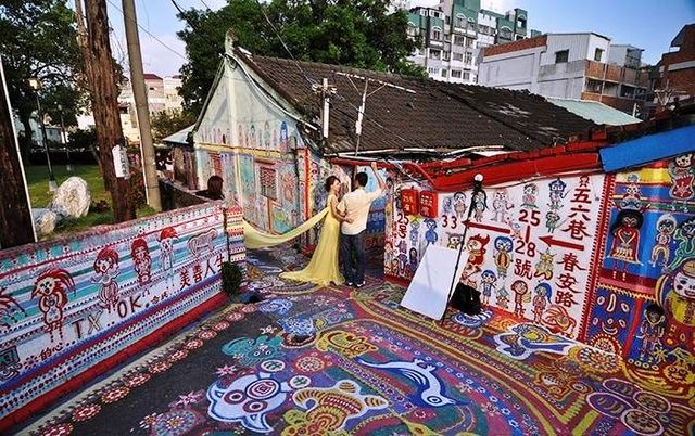 96-річний художник врятував від зникнення ціле село - фото 294972