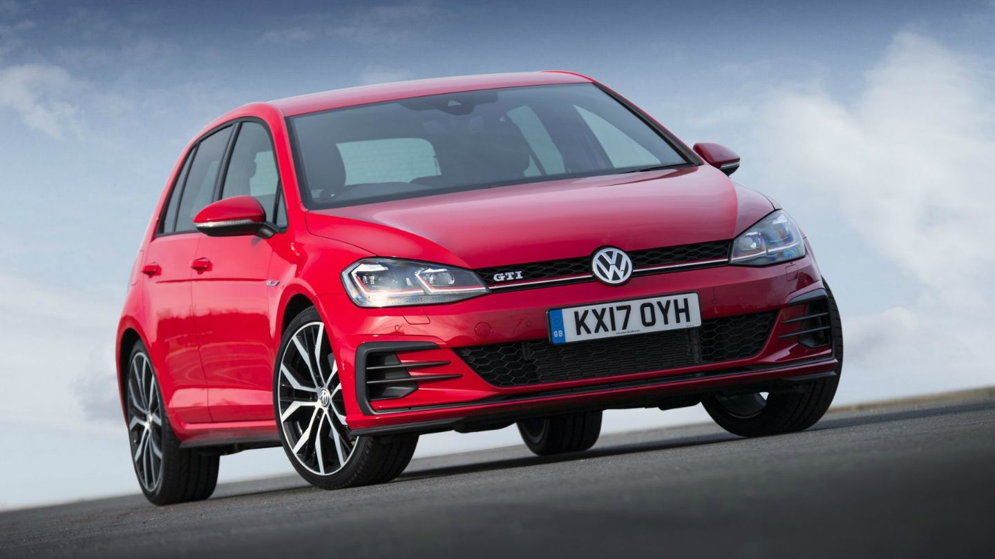 У виробництво Golf 8 надійде в червні 2019 року - фото 1