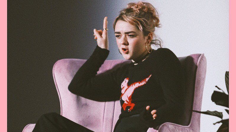 21-річна Мейсі Вільямс поділилася кількома яскравими знімками - фото 1