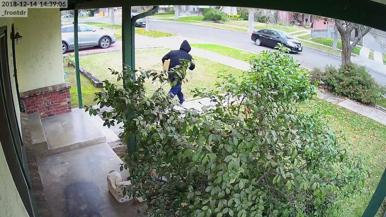 Американець помстився тим, хто крав його посилки: епічне відео