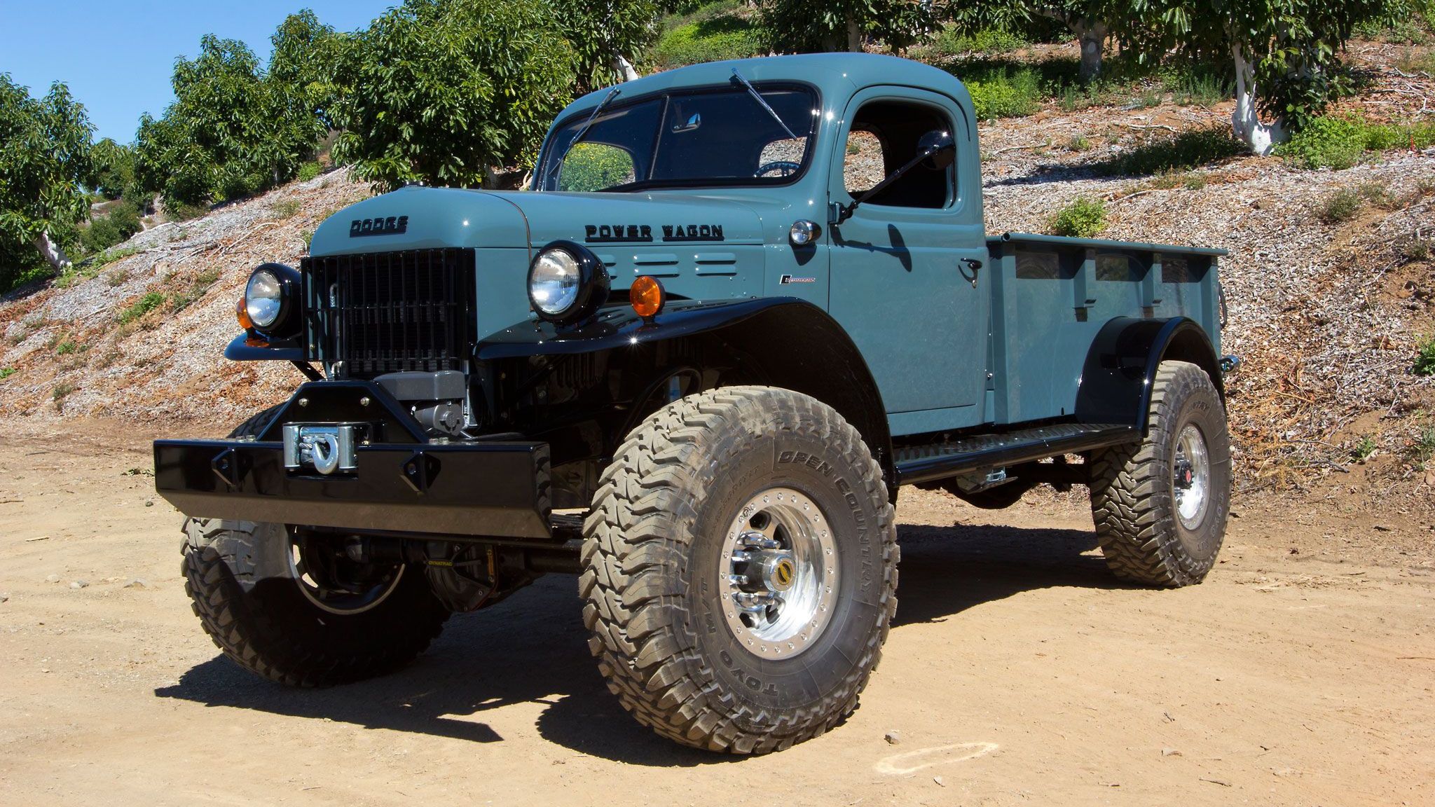 Цей пікап Dodge серйозно допрацювали в ательє - фото 1