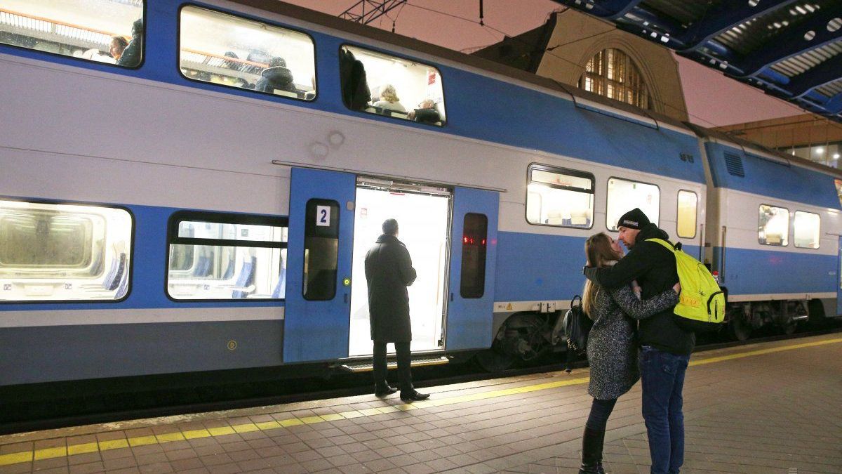 Наразі призначені 23 рейси - фото 1