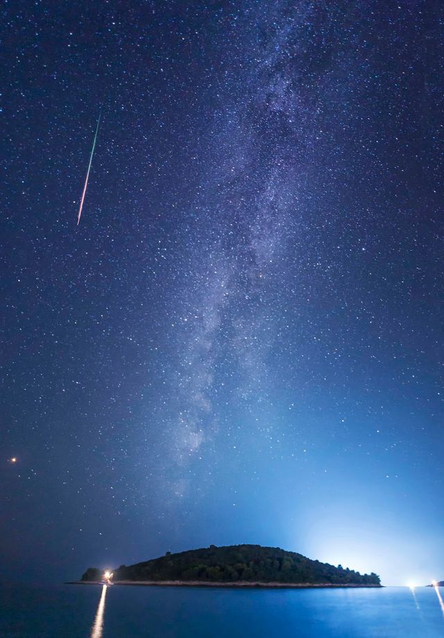 Неймовірні фото Чумацького шляху у небі над Хорватією - фото 296037