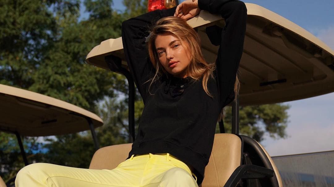 Українська супермодель поділилася з шанувальниками інтимним знімком