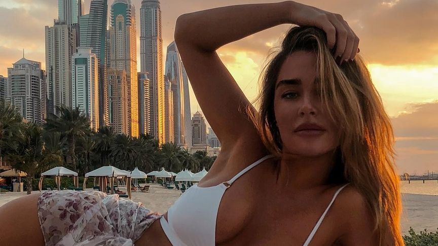 Тревел-блогер не має наміру видаляти "підроблені" знімки - фото 1