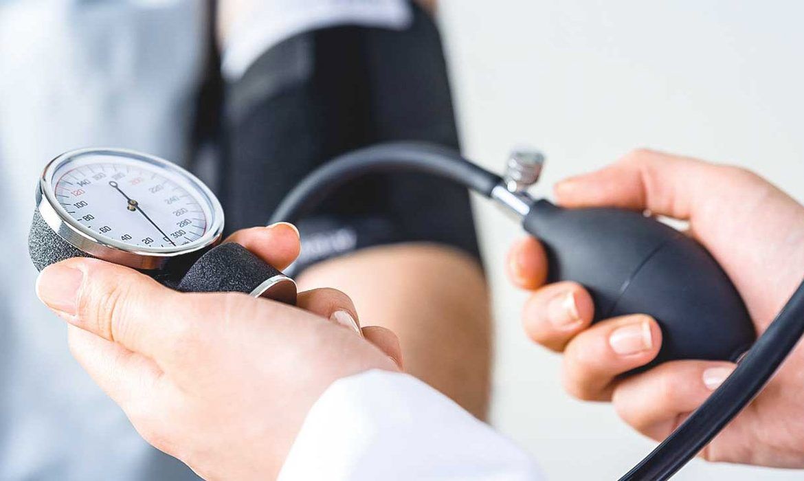 Ці вправи допомагають нормалізувати тиск