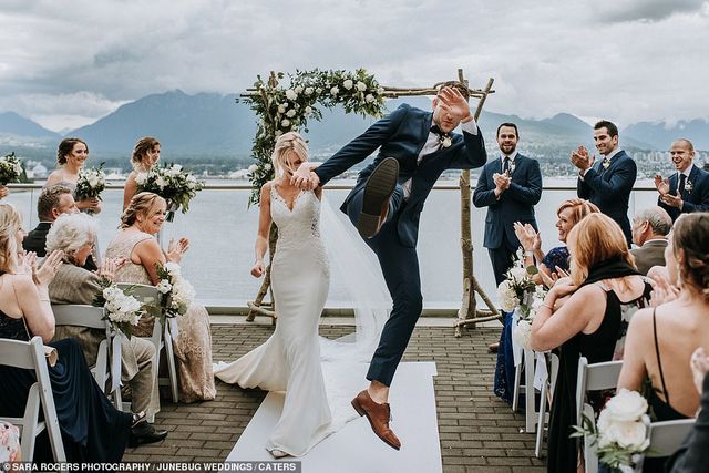 Експерти вибрали найкращі весільні фото року - фото 296950