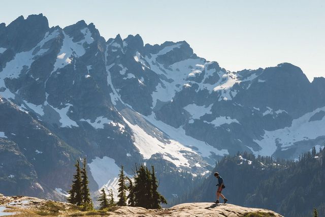 Захопливі подорожі в об'єктиві Елліота Хоукі: яскраві фото - фото 297109
