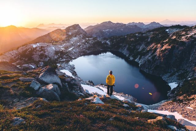 Захопливі подорожі в об'єктиві Елліота Хоукі: яскраві фото - фото 297115