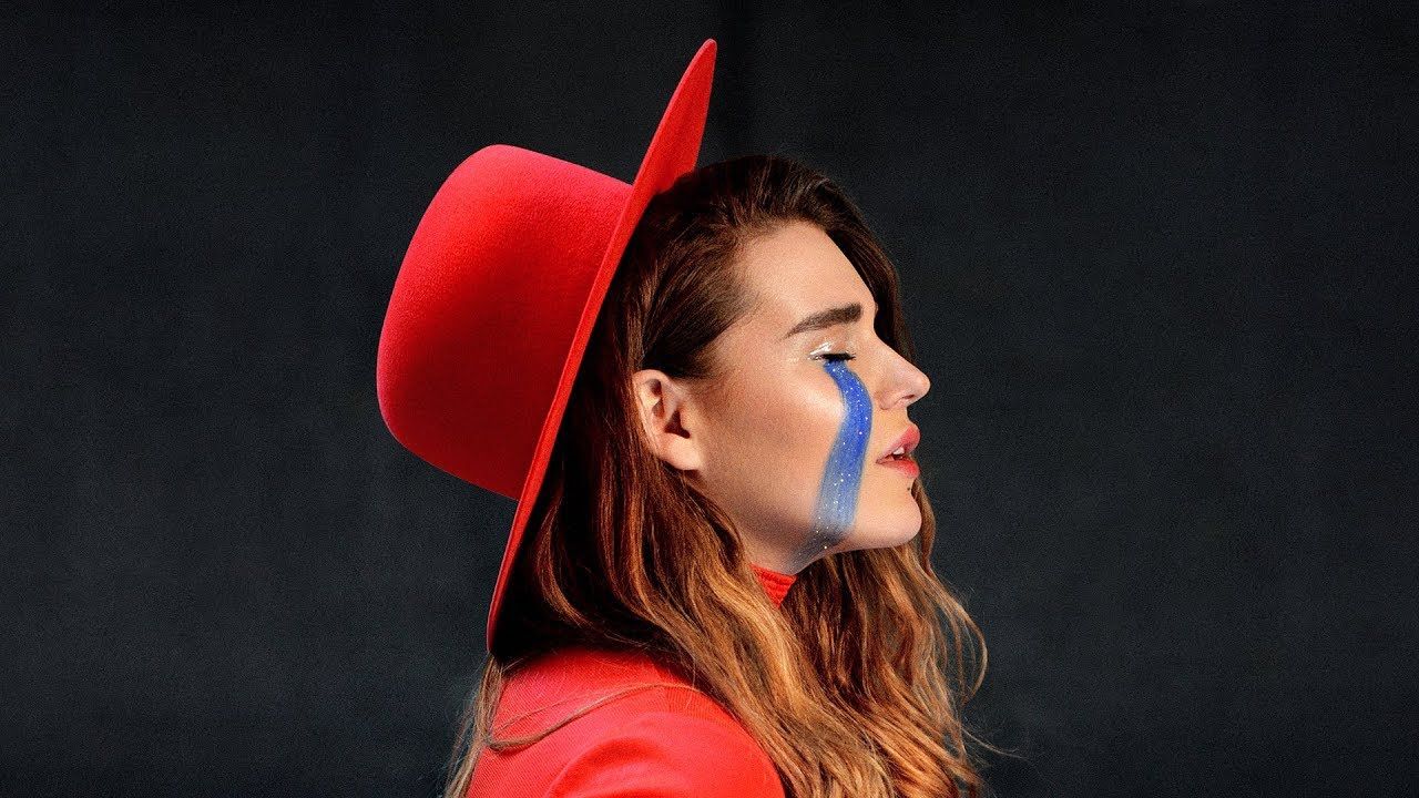 Як KAZKA створювали легендарну пісню Плакала