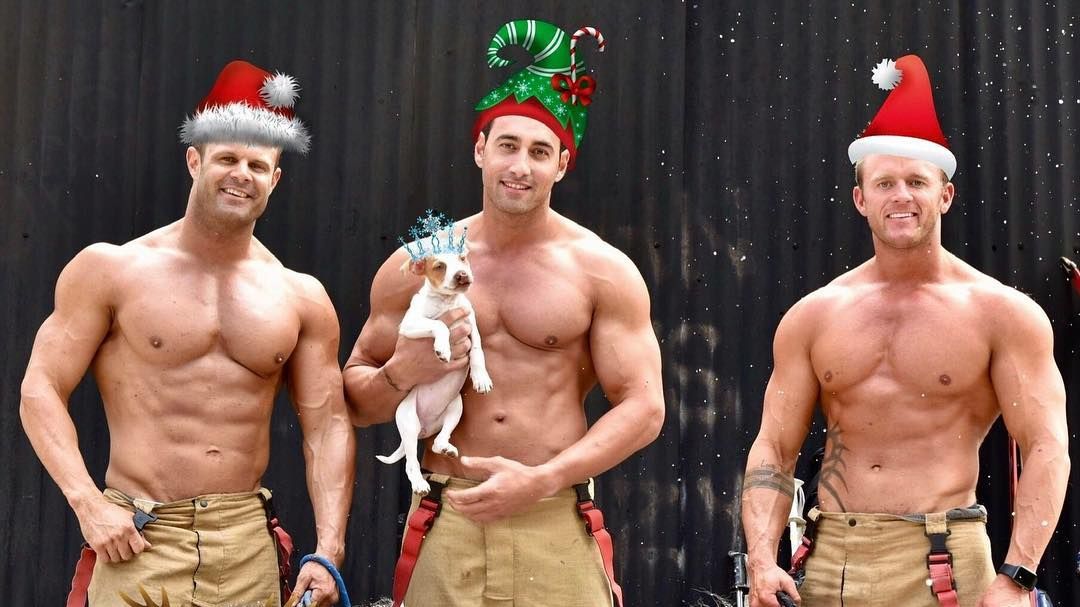 Австралійські пожежні створюють дух Різдва: гарячі фото