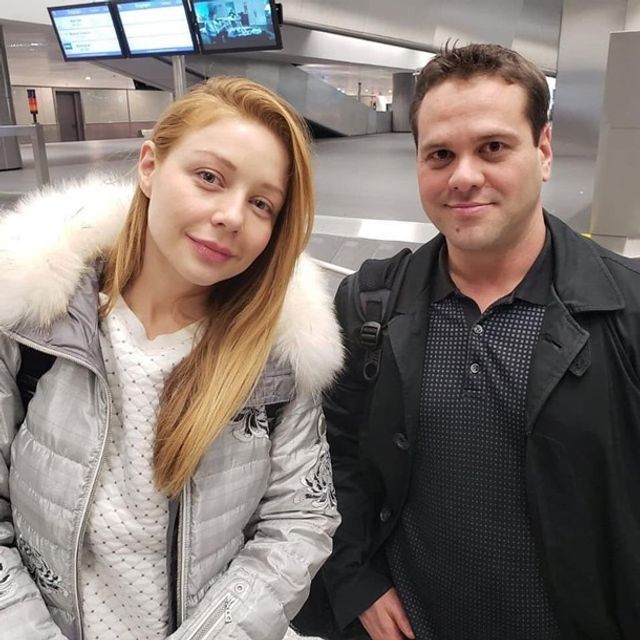 Тіну Кароль підловили в аеропорту без макіяжу - фото 297643