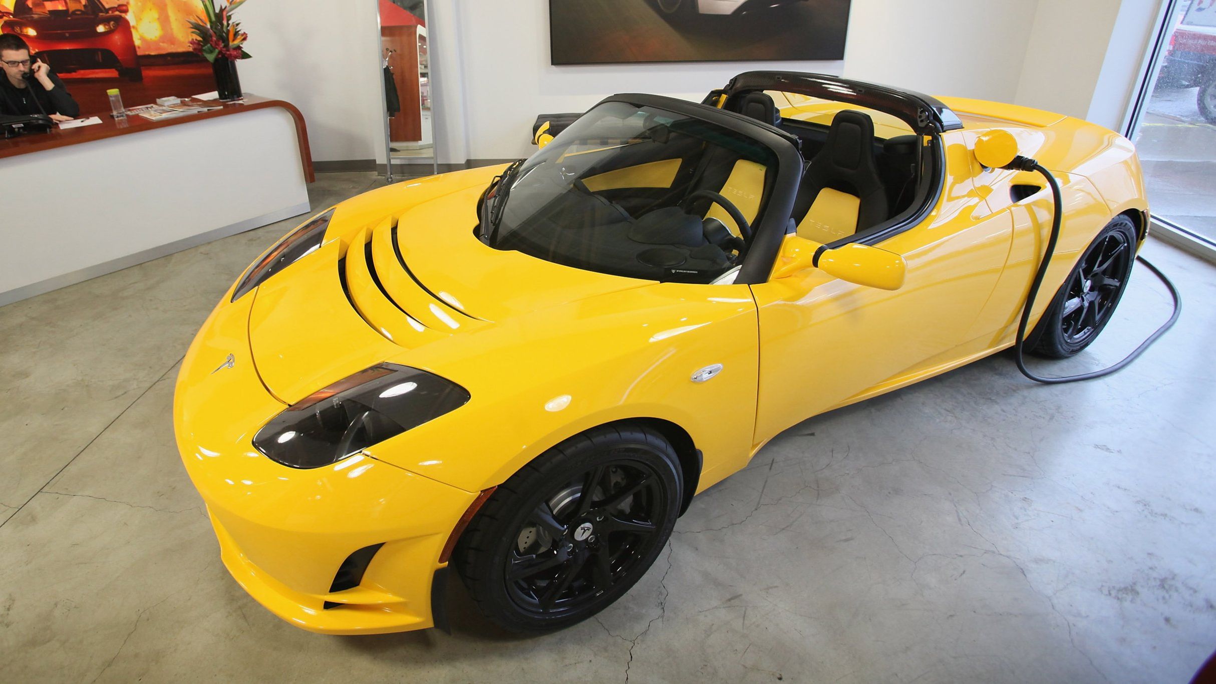 Tesla Roadster першого покоління змогла проїхати трасу 495 разів - фото 1