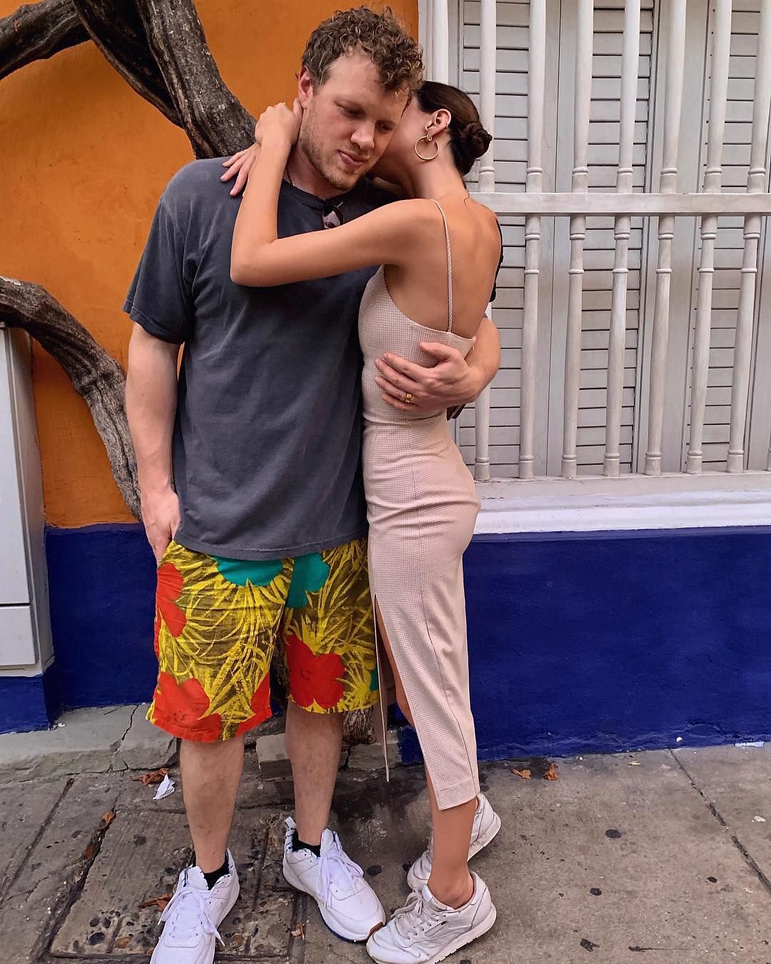 Різдво у розпалі: Емілі Ратажковскі показала свою родину