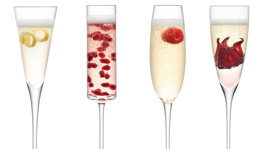З яких келихів треба пити шампанське
