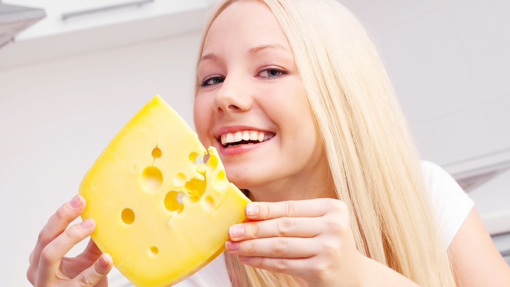 Цей смаколик захищає зуби від карієсу