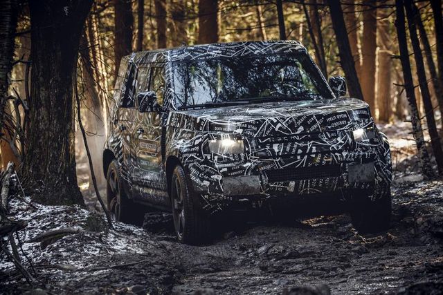 Тестування нового Land Rover Defender - фото 298215