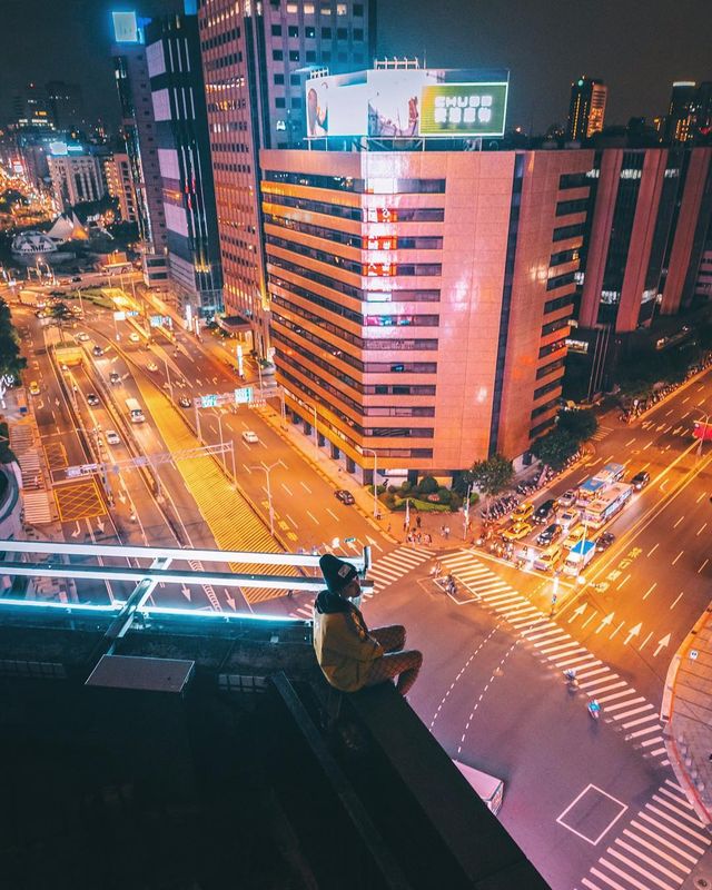 Захопливі вуличні фото Японії Такеші Хаякави, які заворожують - фото 298516