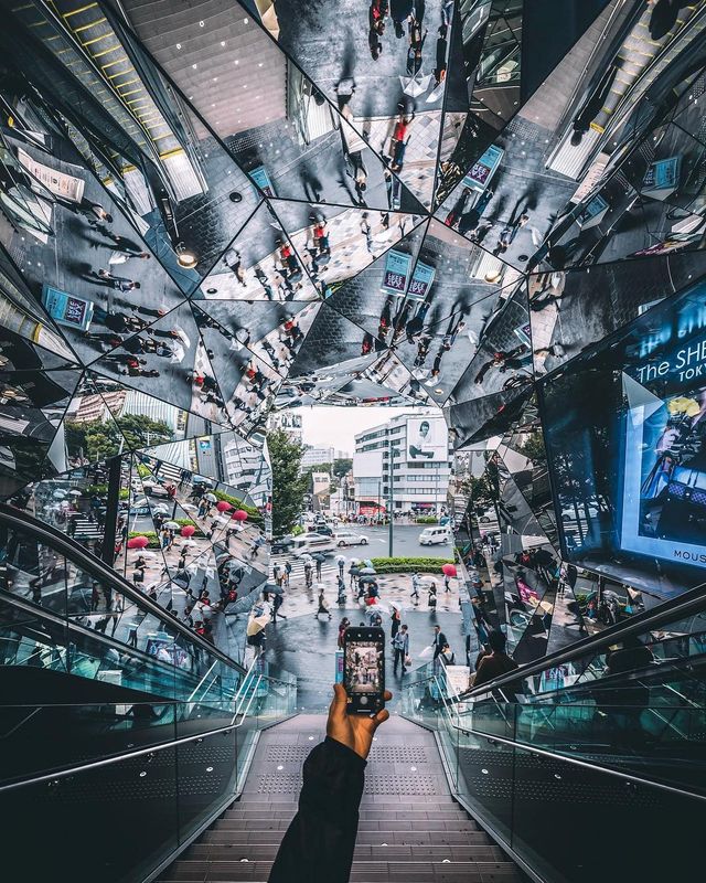 Захопливі вуличні фото Японії Такеші Хаякави, які заворожують - фото 298518