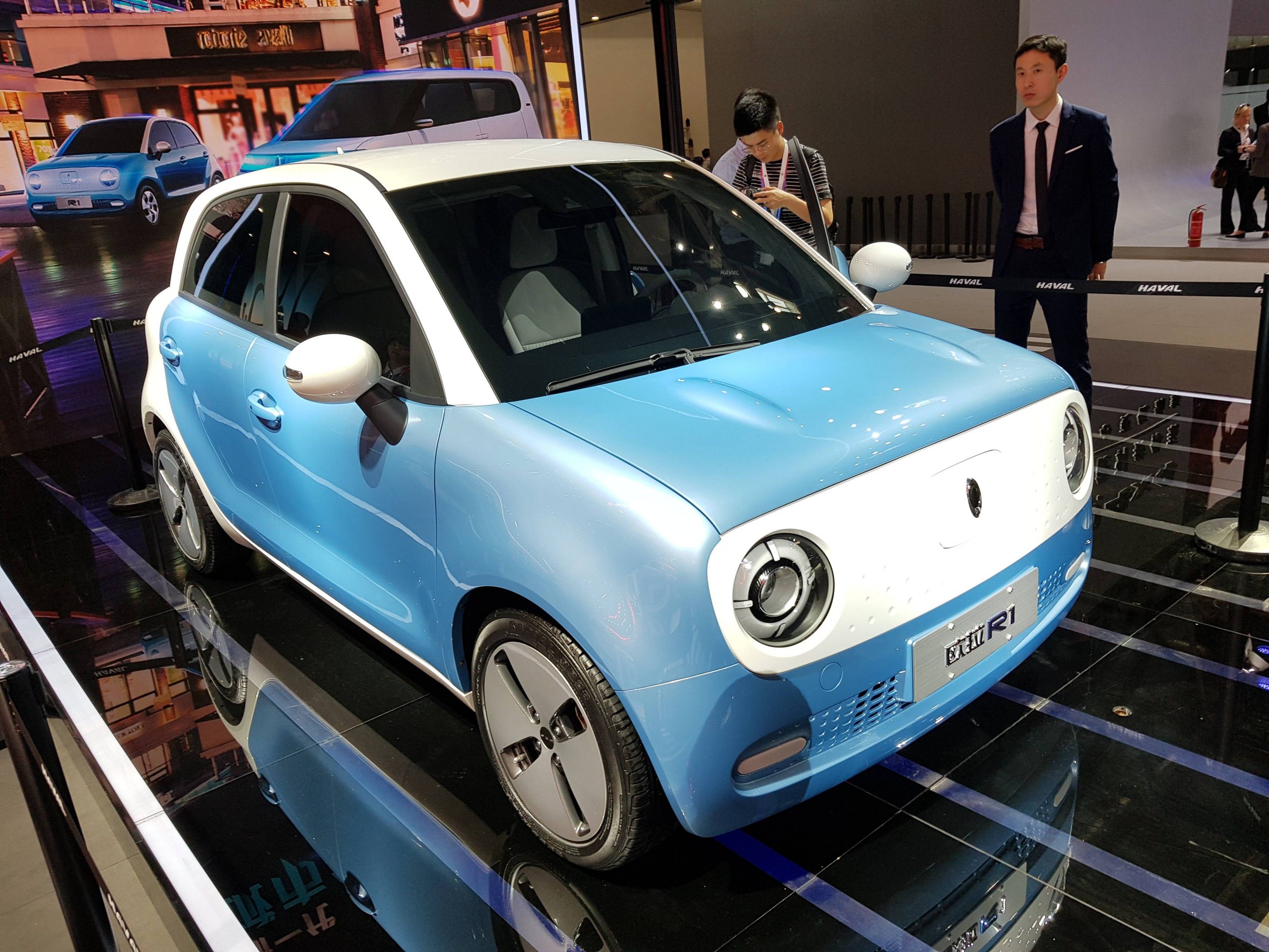 Great Wall випустила недорогий міський електромобіль Ora R1