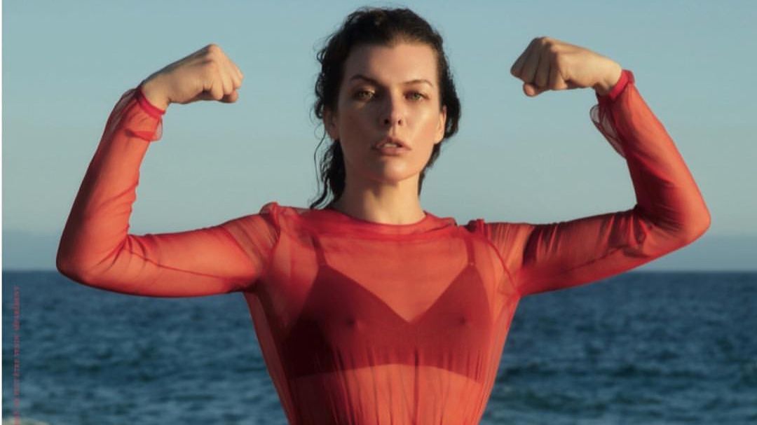 Мілла Йовович зворушила мережу сімейним фото